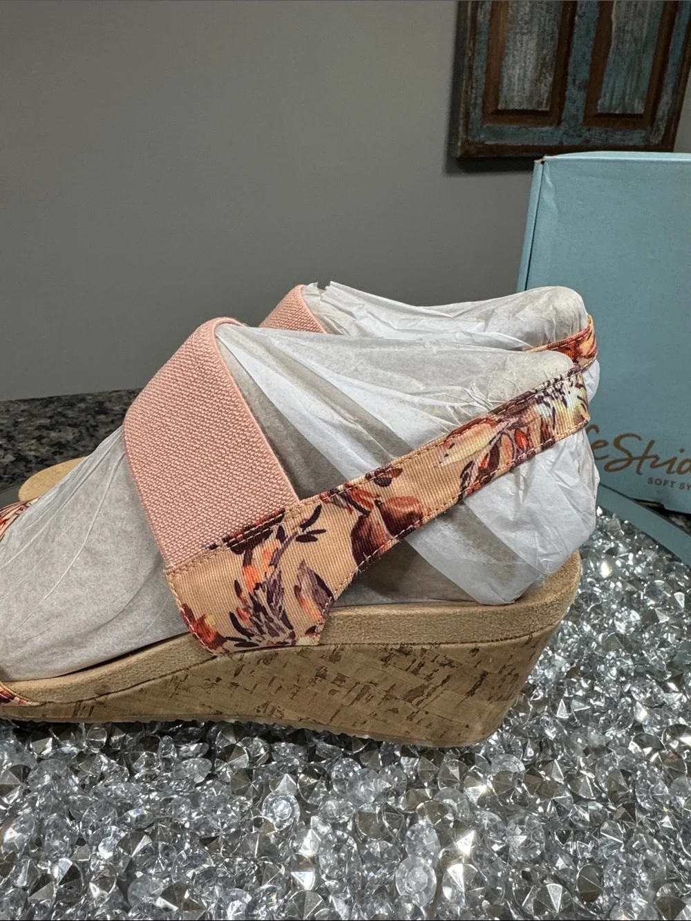 Life Stride Peach Floral Elastic Strap cork Wedge Sandals NEW 9